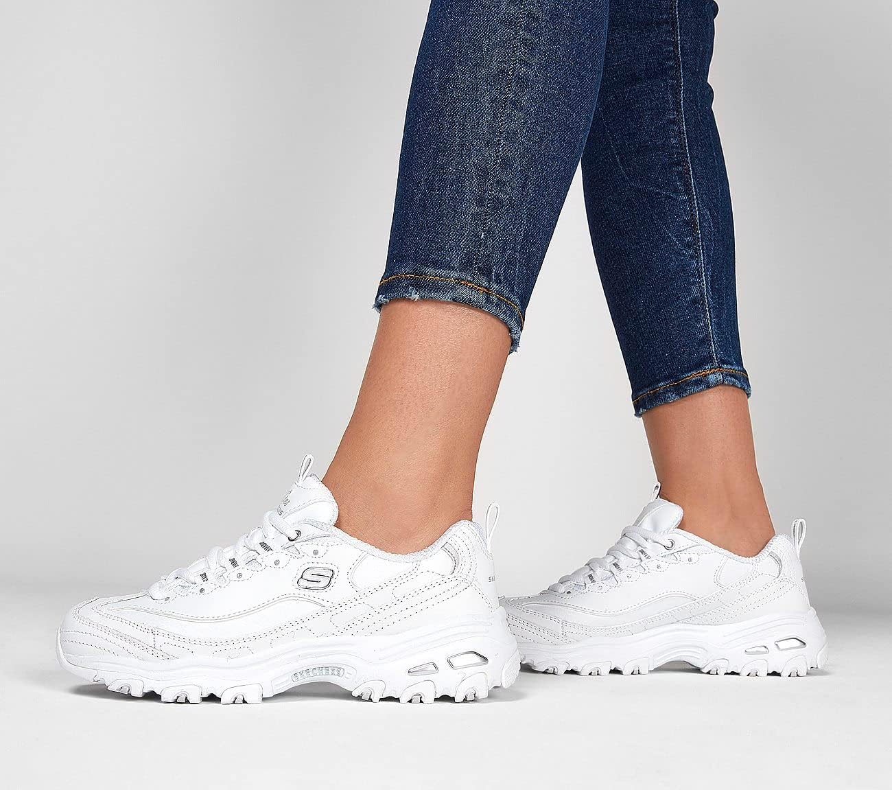 Skechers Women's D'Lites Fresh Start memory foam lace-up sneaker in white, featuring cushioned sole and sporty design for everyday comfort โ view 3