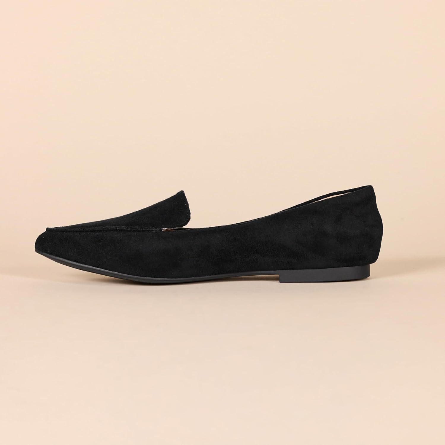 Amazon Essentials Women's Loafer Flat in black, minimalist penny loafer design with clean lines and sleek silhouette โ view 4