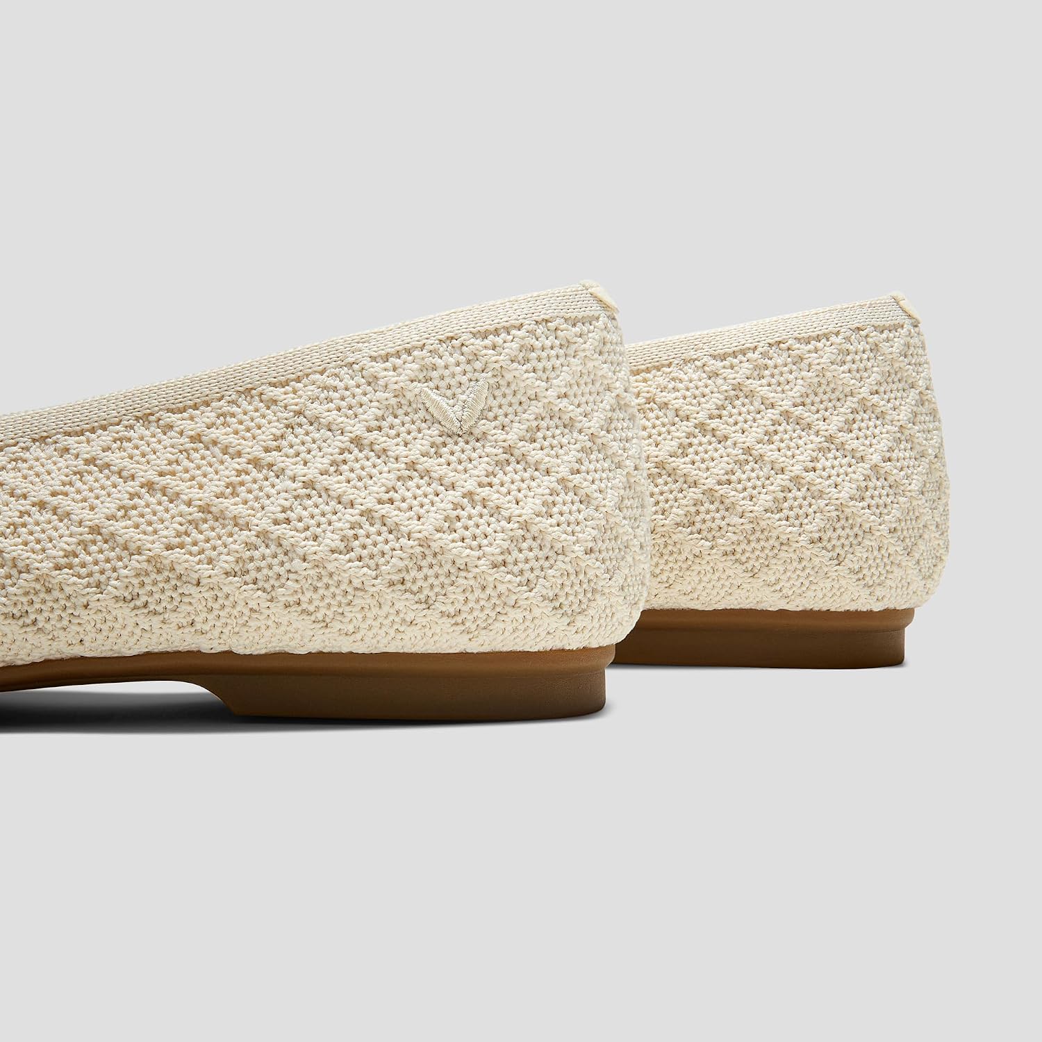 Neutral square-toe ballet flats with V-cut design and minimalist style, displayed on white background โ view 2