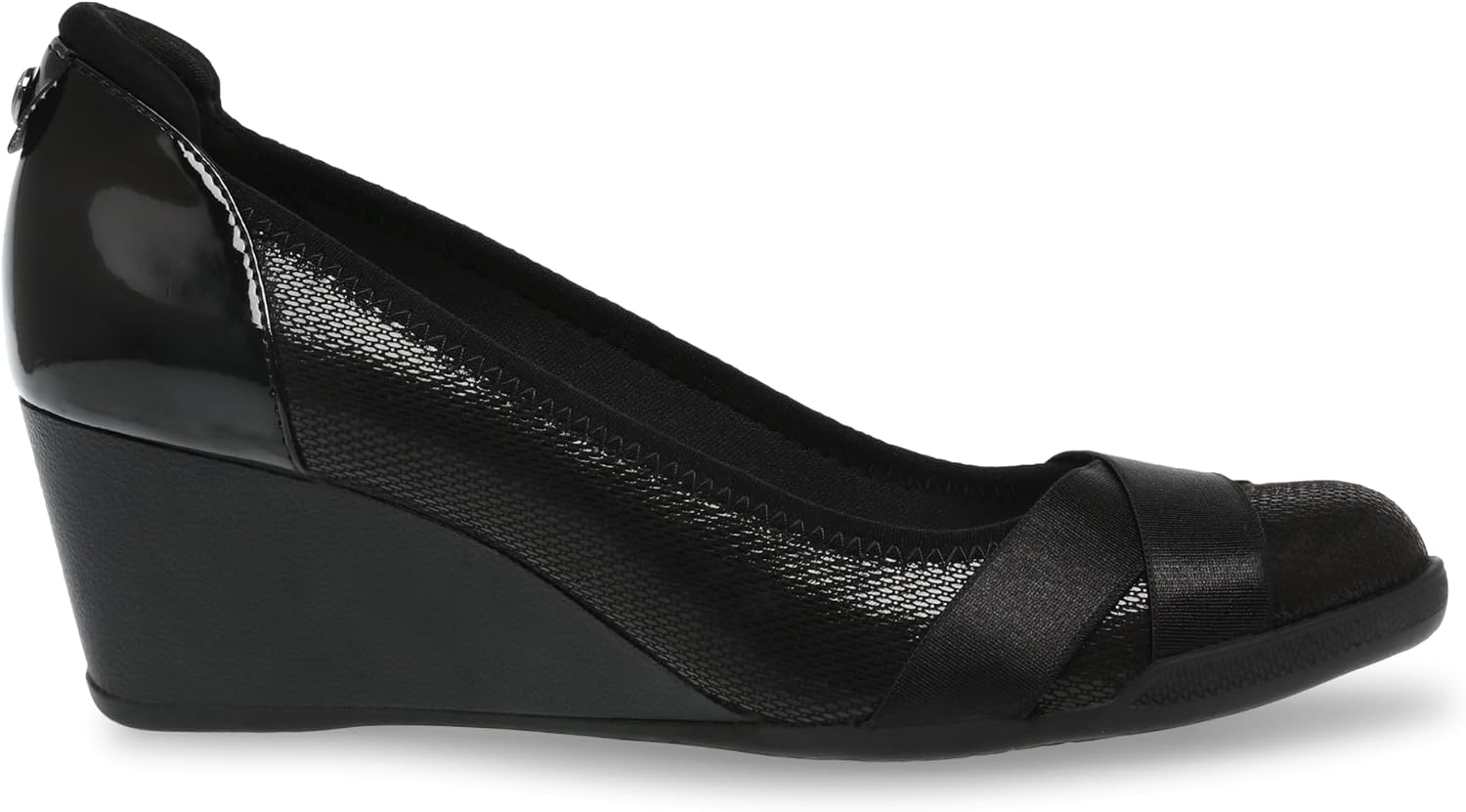 Neutral classic wedge heel pump with comfortable heel height, suitable for work and casual wear — view 3