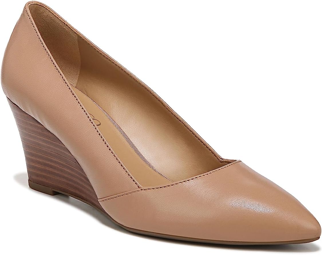Classic neutral pump heel with polished finish, designed for work and casual wear — view 5