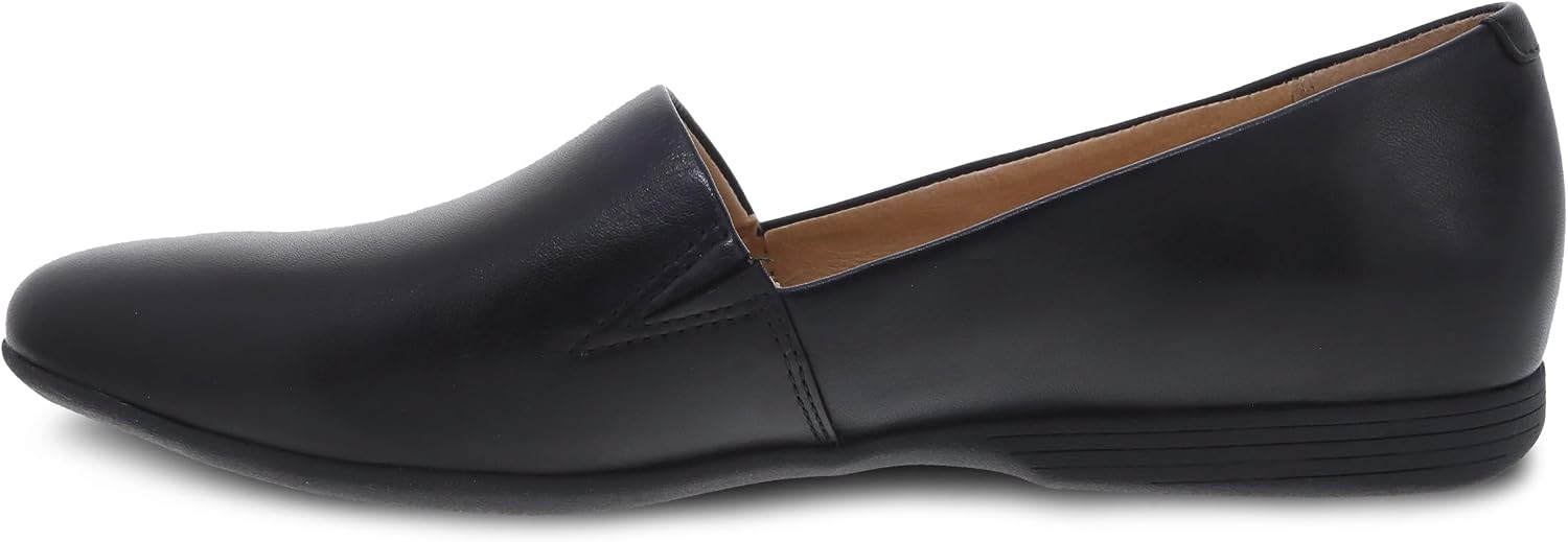 Neutral slip-on flat shoes with arch support and lightweight rubber outsole, designed for work and casual wear — view 3