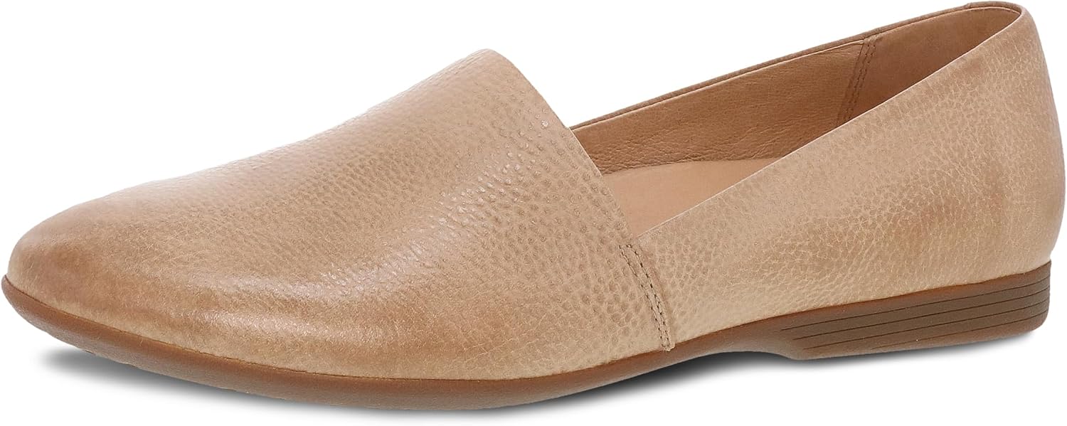 Neutral slip-on flat shoes with arch support and lightweight rubber outsole, designed for work and casual wear — view 4